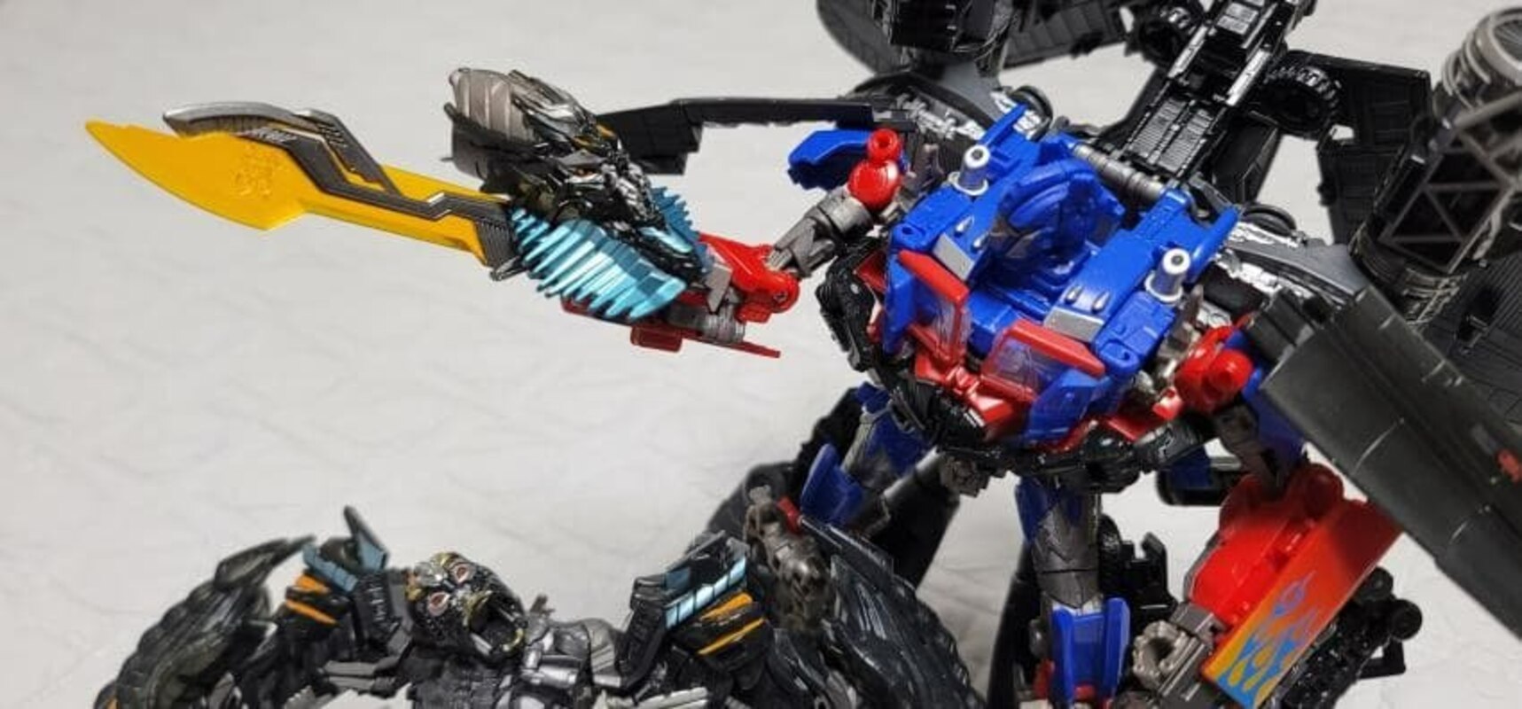 Studio Series SS-91 The Fallen VS Jetwing Prime In-Hand Images